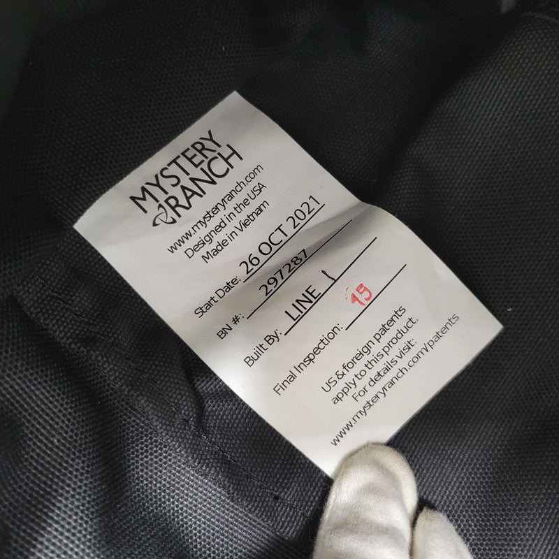 【中古品】【メンズ/レディース】 MYSTERY RANCH ミステリーランチ SHOULDER BAG 297287 ショルダーバッグ カバン 鞄 188-251221-as-29-izu カラー：ブラック 万代Net店