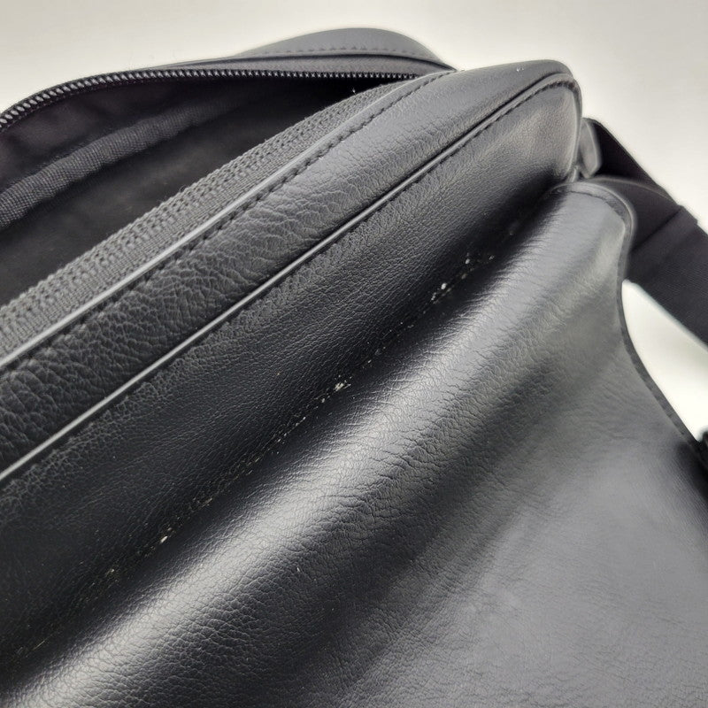 【中古品】【メンズ/レディース】 Calvin klein Jeans カルバンクラインジーンズ SHOULDER BAG HH3817 ショルダーバッグ カバン 鞄 188-251221-as-30-izu カラー：ブラック 万代Net店