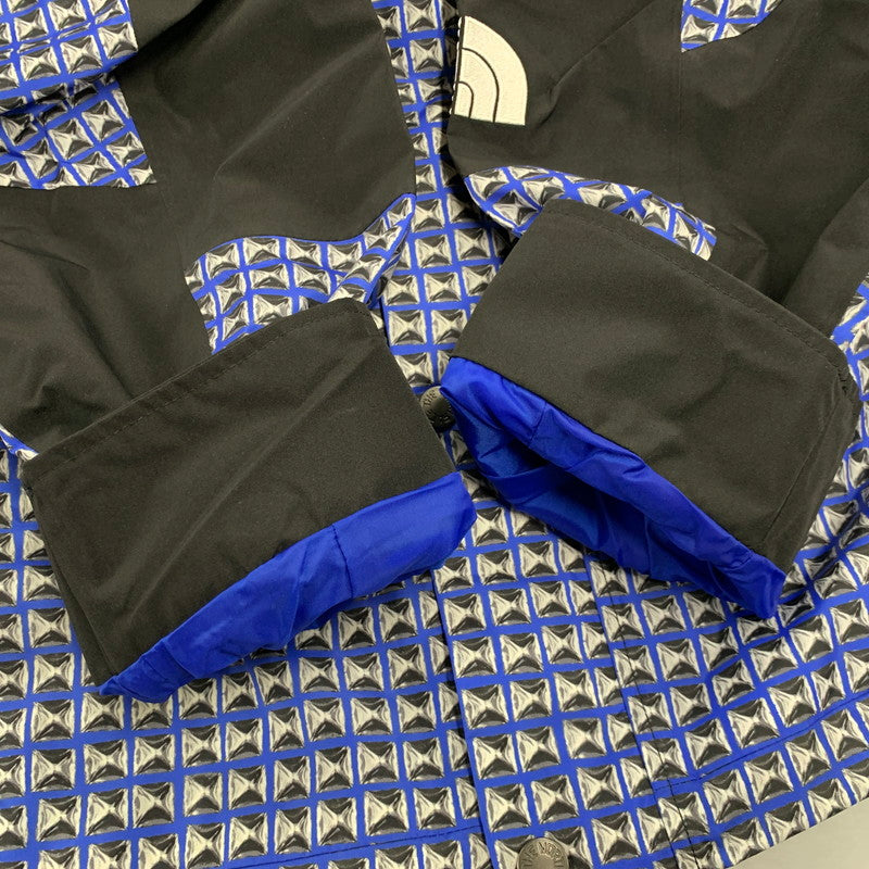 【中古美品】【メンズ】 Supreme シュプリーム × THE NORTH FACE ザ・ノースフェイス 21SS STUDDED MOUNTAIN LIGHT JACKET NP12103I スタッズド マウンテン ライト ジャケット アウター 149-251219-ay-01-izu サイズ：M カラー：ロイヤルブルースタディッドプリント 万代Net店