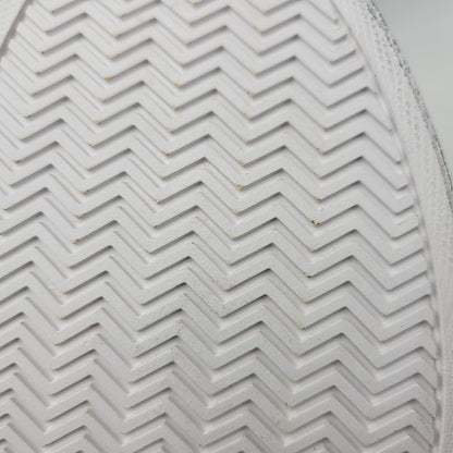 【中古美品】【メンズ】 Sangacio サンガッチョ × JEAN MICHEL BASQUIAT ジャン ミシェル バスキア SG8 スニーカー シューズ 靴 162-251220-as-05-izu サイズ：27cm カラー：WHITE/RED 万代Net店