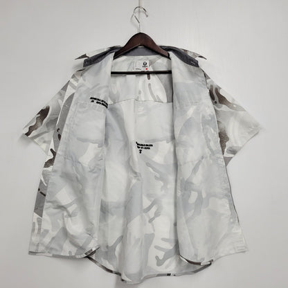 【中古品】【メンズ】 AAPE BY A BATHING APE エーエイプバイアベイシングエイプ AAPE SHORT SLEEVE SHIRT AAPSRM8528XAO ショートスリーブシャツ 半袖 トップス 142-251223-as-12-izu サイズ：S カラー：マルチカラー 万代Net店