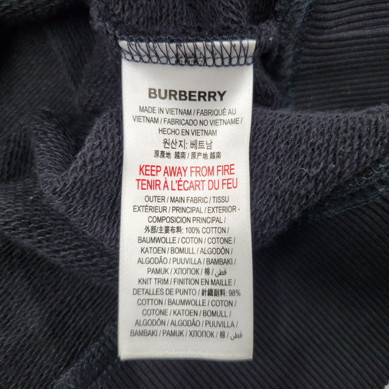 【中古品】【メンズ】 BURBERRY LONDON ENGLAND CENTER LOGO SWEAT 8011357 センター ロゴ スウェット 長袖 トップス 141-251223-as-11-izu サイズ：S カラー：ブラック 万代Net店