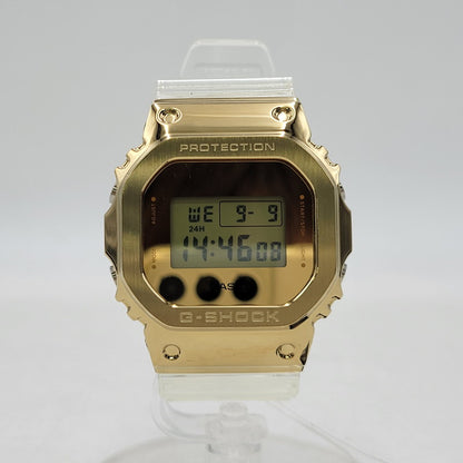 【中古美品】【メンズ/レディース】 G-SHOCK ジーショック GM-5600SG-9 腕時計 199-260909-as-31-izu サイズ：49.6 × 43.2 × 12.9 mm カラー：ゴールド×クリア 万代Net店