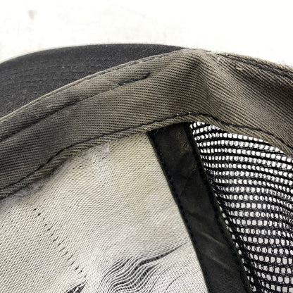 【現状渡し品】【メンズ/レディース】 OLD SUPREME オールド シュプリーム GET YOUR SHIT TOGETHER MESH CAP メッシュ キャップ 帽子 服飾雑貨 185-251225-ay-03-izu サイズ：F カラー：ブラック系 万代Net店