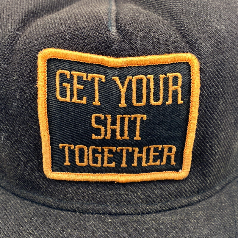 【現状渡し品】【メンズ/レディース】 OLD SUPREME オールド シュプリーム GET YOUR SHIT TOGETHER MESH CAP メッシュ キャップ 帽子 服飾雑貨 185-251225-ay-03-izu サイズ：F カラー：ブラック系 万代Net店