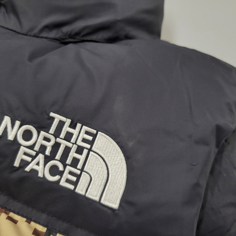 【中古品】【メンズ】 RETRO NUPTSE VEST NF0A3JQQ レトロ ヌプシ ベスト ダウンベスト 144-251227-as-10-izu サイズ：M カラー：マルチカラー 万代Net店