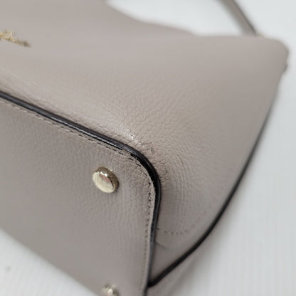【中古品】【レディース】 WKR00439 ダーシースモールバケット カバン 鞄 188-260102-cs-15-izu カラー：ベージュ 万代Net店