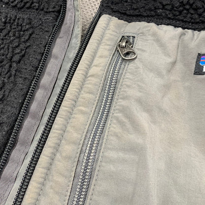 【中古品】【メンズ】 23047 12年製 CLASSIC RETRO-X VEST クラシック レトロエックス ベスト アウター 144-260106-ya-05-izu サイズ：M カラー：BLACK 万代Net店