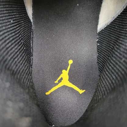 【中古品】【メンズ】 DQ8426-701 AIR JORDAN 1 MID エア ジョーダン ワン ミッド スニーカー シューズ 靴 160-260110-cs-24-izu サイズ：26.5cm カラー：YELLOW OCHRE/BLACK-WHITE 万代Net店