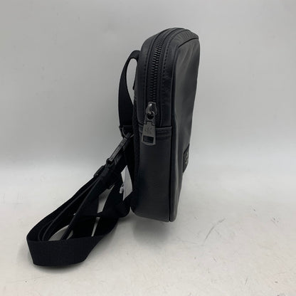 【中古品】【メンズ/レディース】 CALVIN KLEIN JEANS カルバン クライン ジーンズ RUBBER LOGO SHOULDER BAG ラバー ロゴ ショルダー バッグ カバン 鞄 188-260113-cs-16-izu カラー：ブラック 万代Net店