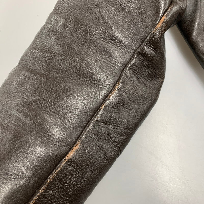 【中古品】【メンズ】 THE FEW MFG. CO. ザ フュー ROUGH WEAR CLOTHING CO. W535 AC-23380 TYPE A-2 HORSEHIDE LEATHER FLIGHT JACKET ホースハイド レザー フライト ジャケット アウター 145-260110-cs-20-izu サイズ：40 カラー：ダークブラウン 万代Net店