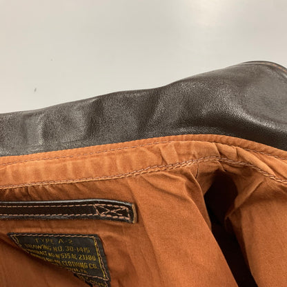 【中古品】【メンズ】 THE FEW MFG. CO. ザ フュー ROUGH WEAR CLOTHING CO. W535 AC-23380 TYPE A-2 HORSEHIDE LEATHER FLIGHT JACKET ホースハイド レザー フライト ジャケット アウター 145-260110-cs-20-izu サイズ：40 カラー：ダークブラウン 万代Net店