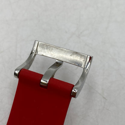 【中古品】【メンズ/レディース】 GUCCI グッチ 137.1 赤文字盤 SYNC QUARTZ シンク クォーツ 時計 腕時計 197-260531-kh-01-izu カラー：レッド 万代Net店