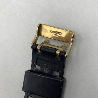 【中古品】【メンズ/レディース】 GD-100GB-1JF GD-100 SERIES シリーズ デジタル腕時計 時計 196-260113-cs-13-izu サイズ：55 × 51.2 × 17.4 mm カラー：ブラック/ゴールド 万代Net店