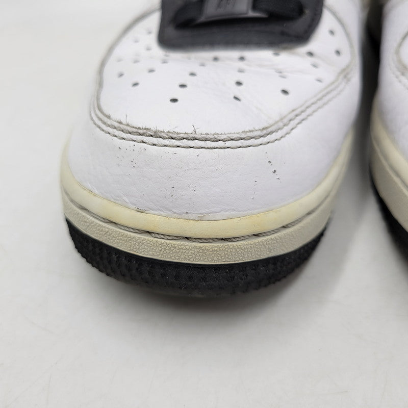 【現状渡し品】【メンズ】 DA8482-100 AIR FORCE 1 LOW '07 LX エア フォース ワン ロー スニーカー シューズ 靴 160-260116-cs-05-izu サイズ：26.5cm カラー：WHITE/PHOTON DUST-BLACK-CHILE RED 万代Net店