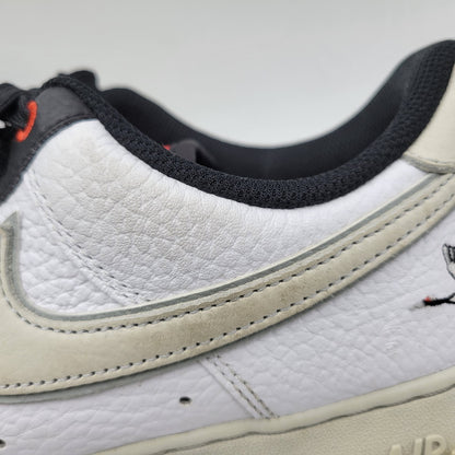 【現状渡し品】【メンズ】 DA8482-100 AIR FORCE 1 LOW '07 LX エア フォース ワン ロー スニーカー シューズ 靴 160-260116-cs-05-izu サイズ：26.5cm カラー：WHITE/PHOTON DUST-BLACK-CHILE RED 万代Net店