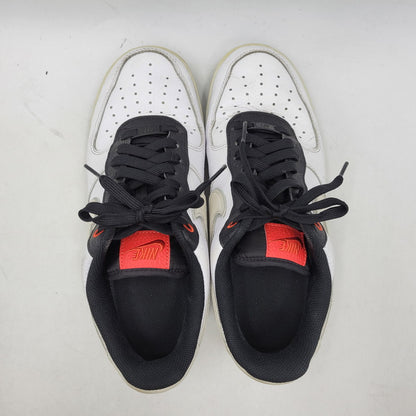 【現状渡し品】【メンズ】 DA8482-100 AIR FORCE 1 LOW '07 LX エア フォース ワン ロー スニーカー シューズ 靴 160-260116-cs-05-izu サイズ：26.5cm カラー：WHITE/PHOTON DUST-BLACK-CHILE RED 万代Net店