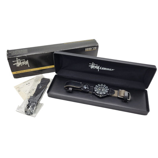 【現状渡し品】【メンズ/レディース】 × STUSSY ステューシー US NAVY SEAL DIVE WATCH 腕時計 197-260115-as-16-izu カラー：ブラック 万代Net店