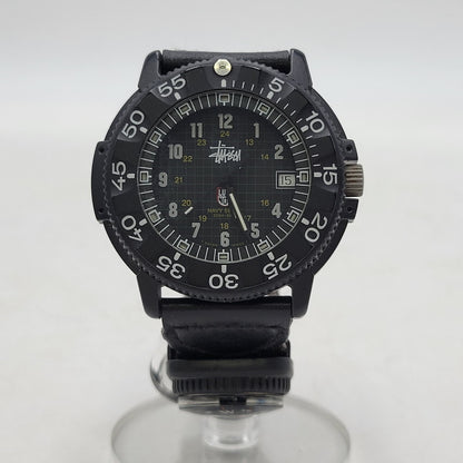 【現状渡し品】【メンズ/レディース】 × STUSSY ステューシー US NAVY SEAL DIVE WATCH 腕時計 197-260115-as-16-izu カラー：ブラック 万代Net店