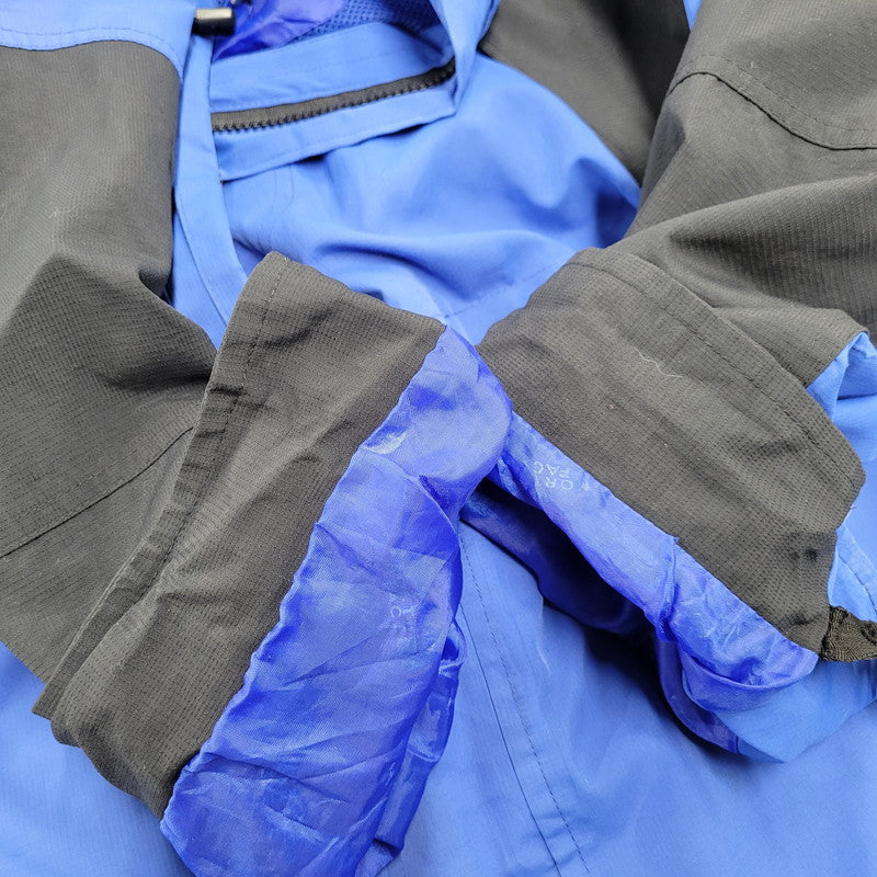 【現状渡し品】【メンズ】 SUMMIT SERIES GORE-TEX MOUNTAIN GUIDE JACKET サミットシリーズ ゴアテックス マウンテンジャケット アウター 144-260122-as-12-izu サイズ：XL カラー：ブルー 万代Net店