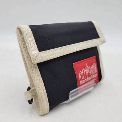 【中古品】【メンズ/レディース】 × MANHATTAN PORTAGE マンハッタンポーテージ HIKING WALLET ウォレット 財布 200-260123-as-07-izu カラー：ブラック×ホワイト 万代Net店