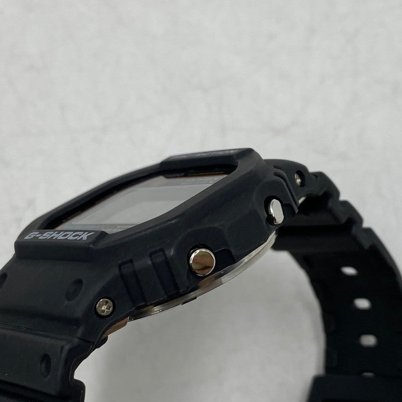 【中古品】【メンズ/レディース】 G-SHOCK ジーショック DW-5000-1JF 初代DW-5000C復刻モデル スクリューバック DIGITAL QUARTZ デジタル クォーツ 時計 腕時計 196-260531-kh-08-izu カラー：ブラック 万代Net店