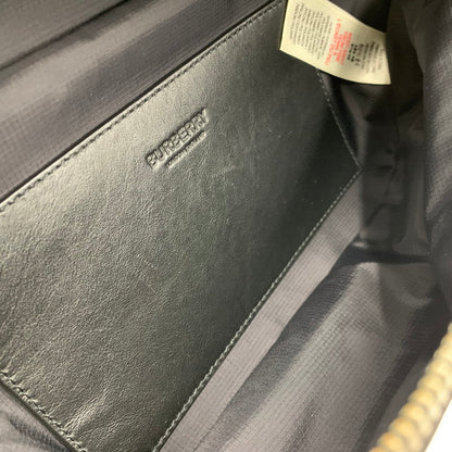 【中古品】【メンズ/レディース】 SONNY BODY BAG CNSUPLEA5DON 8064930 ボディバッグ プリント 鞄 カバン 180-260120-ay-06-izu カラー：ブラック×オレンジ 万代Net店