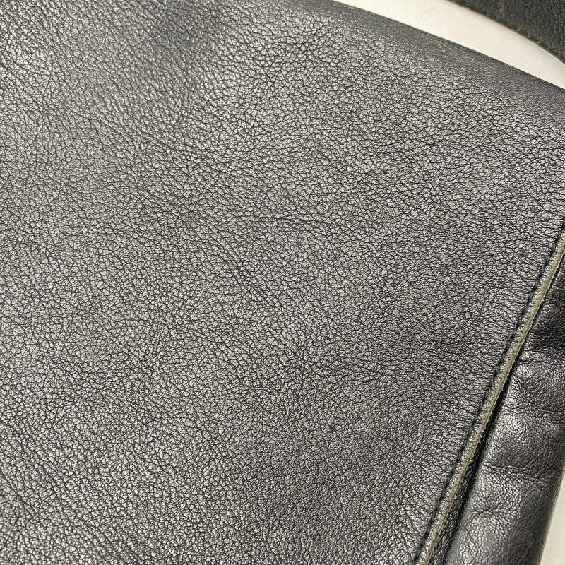 【現状渡し品】【メンズ/レディース】 LEATHER SHOULDER BAG レザー ショルダーバッグ カバン 鞄 180-260121-as-01-izu カラー：ブラック 万代Net店