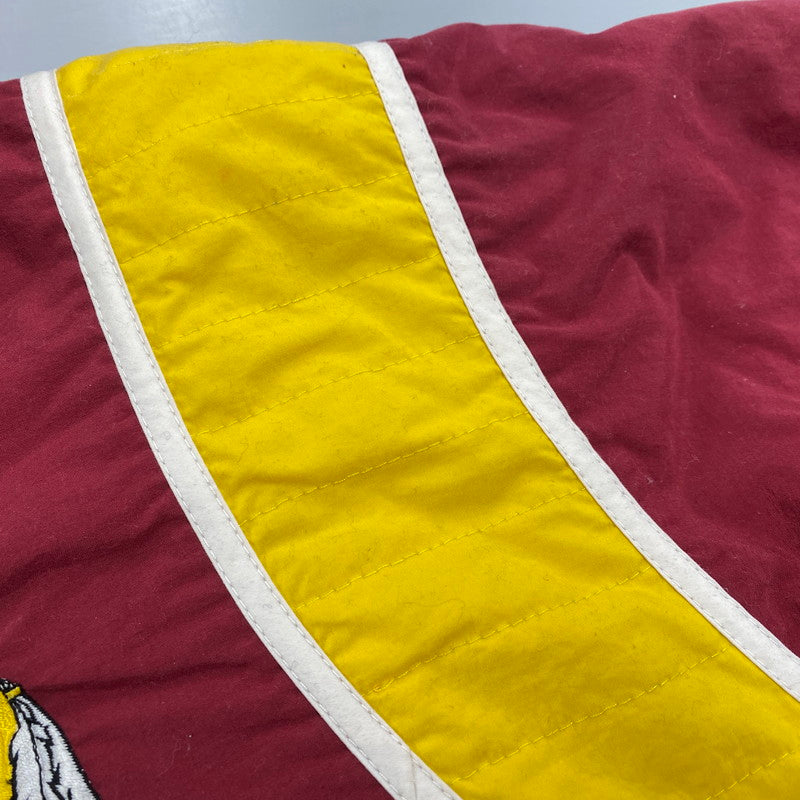 【現状渡し品】【メンズ】 STARTER × NFL スターター バイ エヌエフエル90S 台湾製"REDSKINS"レッドスキンズ NYLON HOODED DOWN JACKET ナイロン フーデッド ダウン ジャケット アウター 146-260123-mh-02-izu サイズ：L カラー：ワインレッド/イエロー 万代Net店