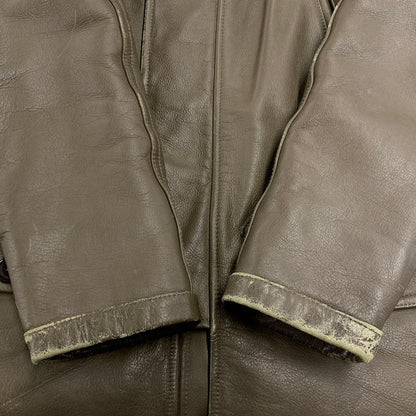 【現状渡し品】【メンズ】 UNITED ARROWS BLUE LABEL ユナイテッドアローズ ブルーレーベル 1225-199-4360 N-3B LEATHER COAT レザー コート アウター 147-260127-yn-06-izu サイズ：S カラー：オリーブ 万代Net店