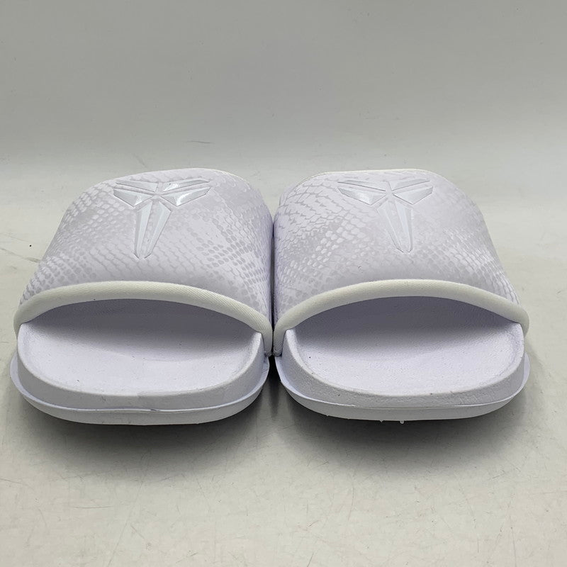 【中古品】【メンズ】 × KOBE BRYANT コービー ブライアント IF2870-100 OFFCOURT SLIDE オフコート スライド サンダル シューズ 靴 160-260128-ya-03-izu サイズ：27cm カラー：WHITE-WHITE 万代Net店