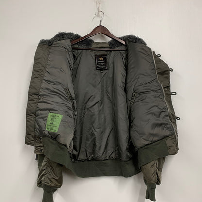 【中古品】【メンズ】 ALPHA INDUSTRIES アルファインダストリーズ 2010-076 N-2B FLIGHT JACKET フライトジャケット アウター 145-260127-ya-04-izu サイズ：XL カラー：カーキ 万代Net店