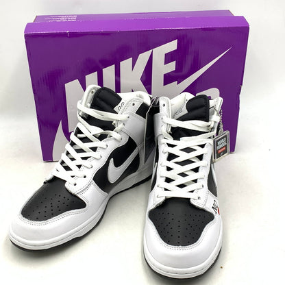 【中古美品】【メンズ】 × SUPREME シュプリーム DN3741-002 DUNK HIGH BY ANY MEANS ダンク ハイ バイ エニー ミーンズ スニーカー シューズ 靴 160-260131-ya-04-izu サイズ：27.5cm カラー： BLACK/WHITE-VARSITY RED 万代Net店
