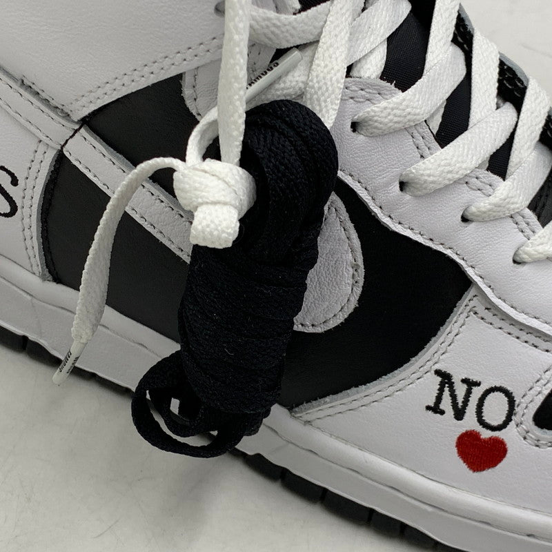 【中古美品】【メンズ】 × SUPREME シュプリーム DN3741-002 DUNK HIGH BY ANY MEANS ダンク ハイ バイ エニー ミーンズ スニーカー シューズ 靴 160-260131-ya-04-izu サイズ：27.5cm カラー： BLACK/WHITE-VARSITY RED 万代Net店