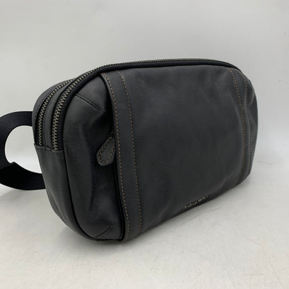 【中古品】【メンズ/レディース】 GRAHAM UTLTY PACK F37594 グラハム ユーティリティパック ボディバッグ 鞄 カバン 180-260202-ay-01-izu カラー：ブラック 万代Net店