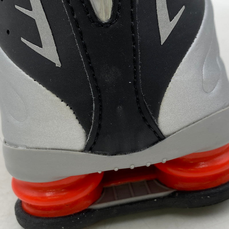 【中古品】【メンズ】 HQ1988-002 SHOX R4 ショックス R4 2024 スニーカー 靴 160-260201-tt-07-izu サイズ：33ｃｍ カラー：METALLIC SILVER/RED 万代Net店