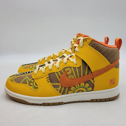 【中古美品】【メンズ】 DZ5354-045 DUNK HIGH SOMOS FAMILIA DIA DE MUERTOS ダンク ハイ ソモス ファミリア ディア デ ムエルトス スニーカー 靴 160-260201-tt-05-izu サイズ：29cm カラー：OFF NOIR/STARFISH-DK DRIFTWOOD 万代Net店