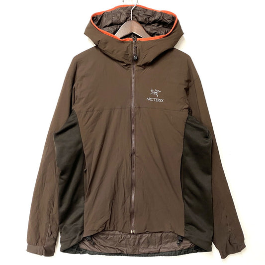 【中古品】【メンズ】 10857-59332 ATOM LT HOODY アトム LT フーディ ジャケット アウター 144-260201-kh-24-izu サイズ：L カラー：ブラウン 万代Net店