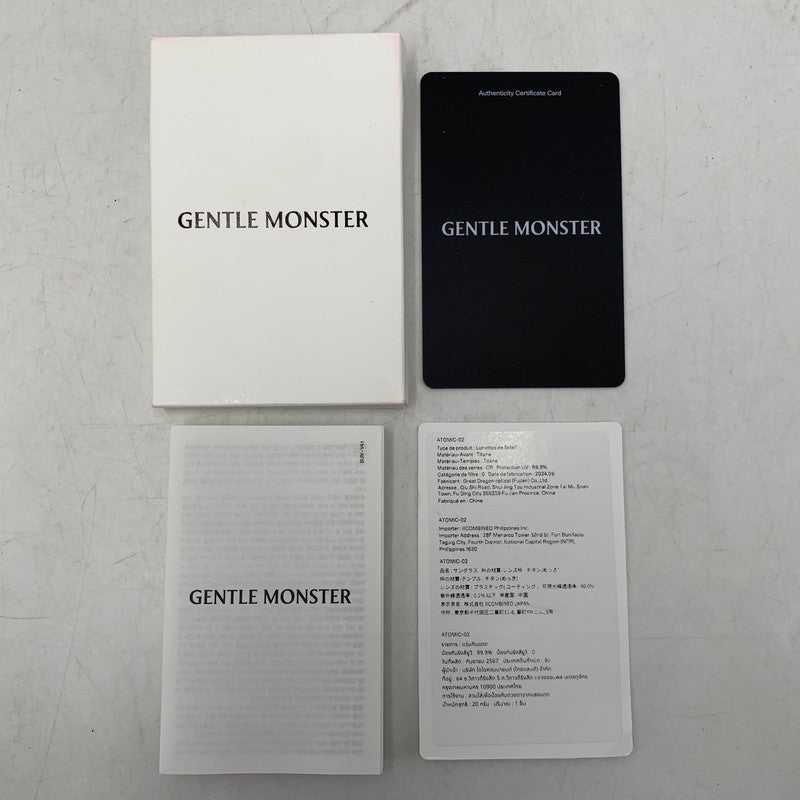 【中古品】【メンズ/レディース】 GENTLE MONSTER ジェントル モンスター BOLD ATOMIC 02 EYE WEAR ボールド アトミック ゼロツー アイウェア メガネ 眼鏡 203-260202-cs-02-izu サイズ：56□17-151 カラー：シルバー 万代Net店