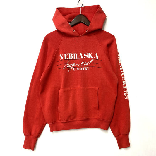 【中古品】【メンズ】 HEALTHKNIT ヘルスニット NEBRASKA COUNTRY HOODED SWEAT フーデッド スウェット パーカー トップス 長袖 146-260206-kh-14-izu サイズ：L カラー：レッド 万代Net店