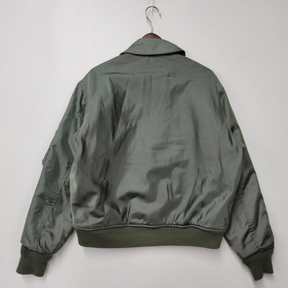 【現状渡し品】【メンズ】 U.S AIR FORCE ユーエスエアフォース 70-80S CWU-45P FLIGHT JACKET フライトジャケット アウター 146-260205-yn-01-izu サイズ：不明 カラー：カーキ 万代Net店