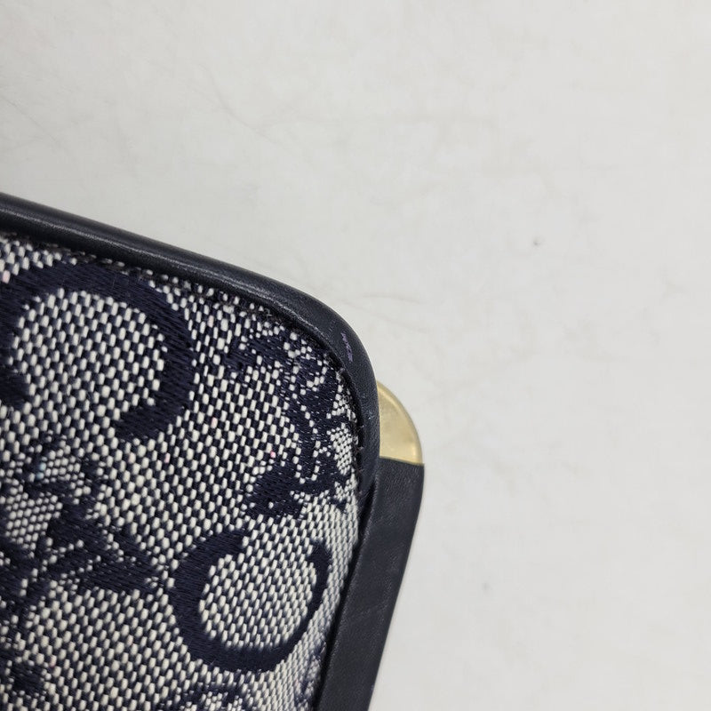 【中古品】【レディース】 CELINE セリーヌ C マカダム柄 ガマ口 財布 181-260206-kh-04-izu カラー：ネイビー系 万代Net店