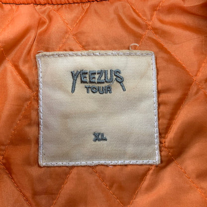 【中古品】【メンズ】 YEEZUS TOUR イーザス ツアー MA-1 FLIGHT JACKET フライト ジャケット アウター 147-260207-ya-06-izu サイズ：XL カラー：カーキ 万代Net店