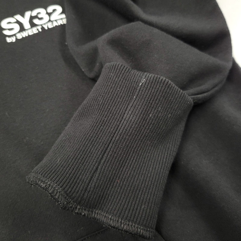 【中古品】【メンズ】 SY32 BY SWEET YEARS SLASH BIG LOGO P/O HOODIE 13008 スラッシュ ビッグ ロゴ プルオーバー フーディ パーカー 長袖 トップス 141-260209-as-17-izu サイズ：L カラー：ブラック 万代Net店