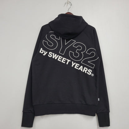 【中古品】【メンズ】 SY32 BY SWEET YEARS SLASH BIG LOGO P/O HOODIE 13008 スラッシュ ビッグ ロゴ プルオーバー フーディ パーカー 長袖 トップス 141-260209-as-17-izu サイズ：L カラー：ブラック 万代Net店