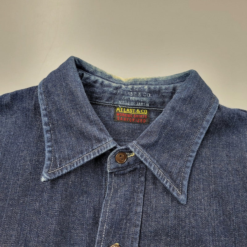 【中古品】【メンズ】 AT LAST&CO アットラスト WORKING DENIM ワーキング デニム LS SHIRT ロングスリーブ シャツ　トップス 長袖 145-260311-ya-06-izu サイズ：下記参照 カラー：インディゴ 万代Net店