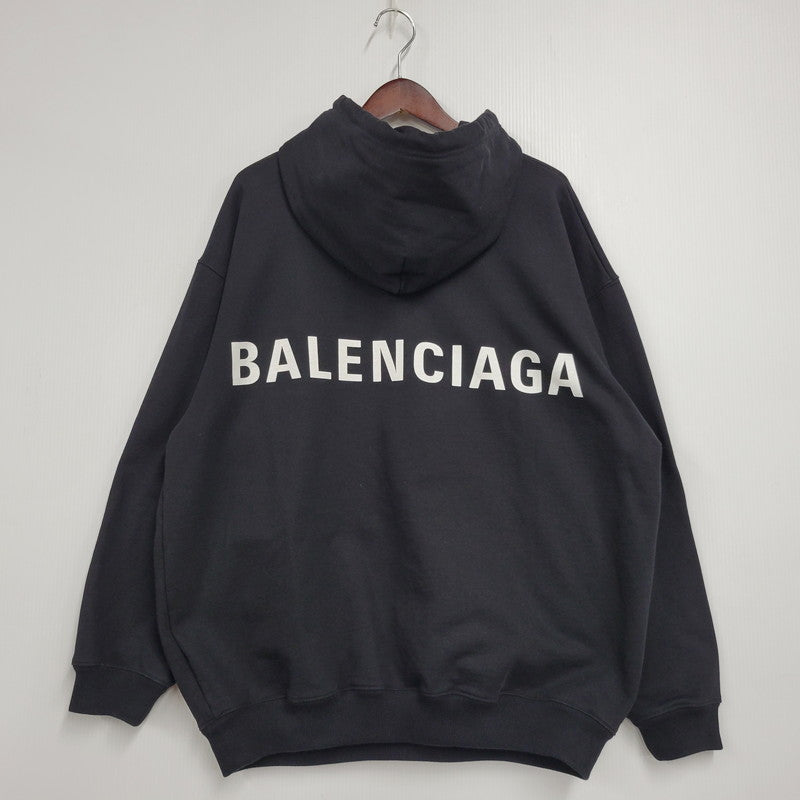 【中古品】【メンズ】 BALENCIAGA バレンシアガ BACK LOGO PULLOVER PARKA 556143 バックロゴ プルオーバー パーカー 長袖 トップス 141-260210-as-03-izu サイズ：XL カラー：ブラック 万代Net店