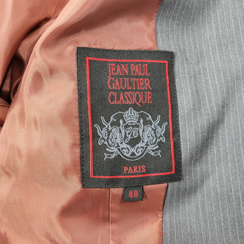【中古品】【メンズ】 JEAN PAUL GAULTIER CLASSIQUE ジャンポールゴルチエ クラシック 日本製 WOOL STRIPE 4B TAILORED JACKET テーラードジャケット アウター 141-260219-yn-10-izu サイズ：48 カラー：グレー 万代Net店