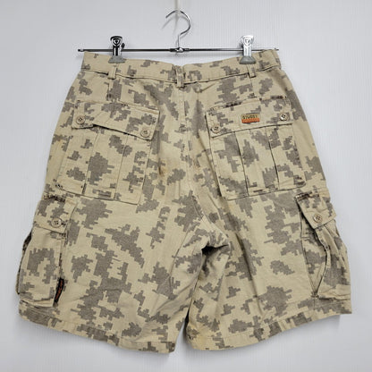【現状渡し品】【メンズ】 STUSSY OUTDOOR ステューシー DIGITAL CAMO CARGO SHORTS デジタルカモ カーゴ ショーツ USA製 紺タグ ショートパンツ 153-260223-as-13-izu サイズ：30 カラー：ベージュ系 万代Net店