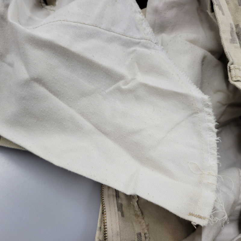 【現状渡し品】【メンズ】 STUSSY OUTDOOR ステューシー DIGITAL CAMO CARGO SHORTS デジタルカモ カーゴ ショーツ USA製 紺タグ ショートパンツ 153-260223-as-13-izu サイズ：30 カラー：ベージュ系 万代Net店